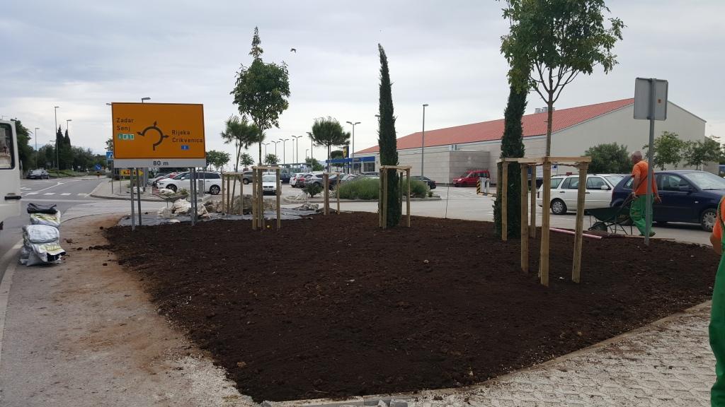 Zelena površina u ulici Mel