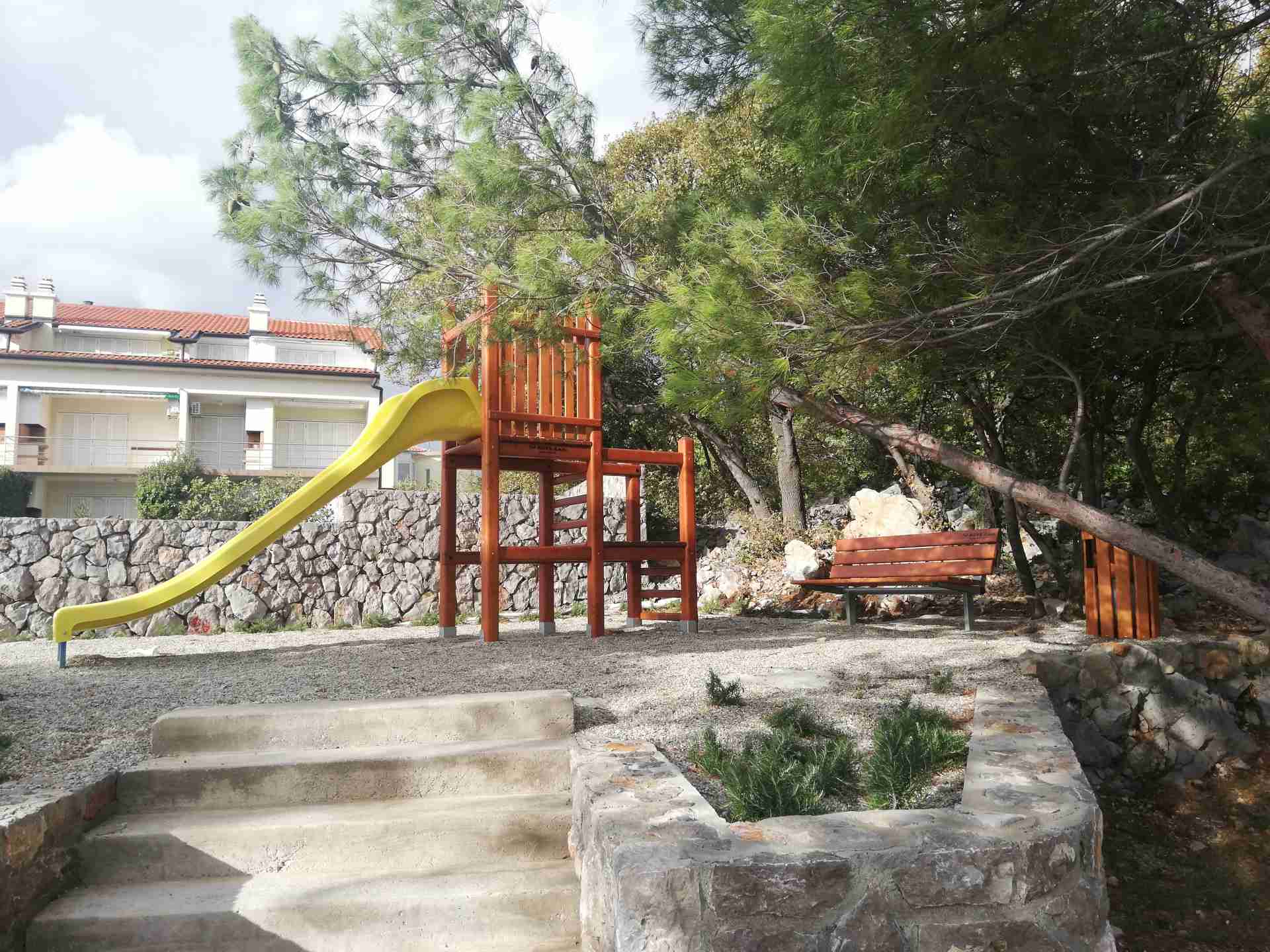 Dječje igralište u Smokvici – 2018. godine